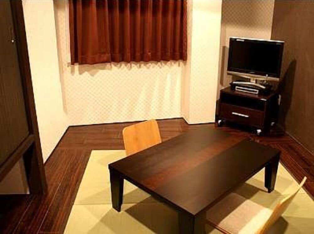 Hotel Livemax Budget Esaka Suita Zewnętrze zdjęcie