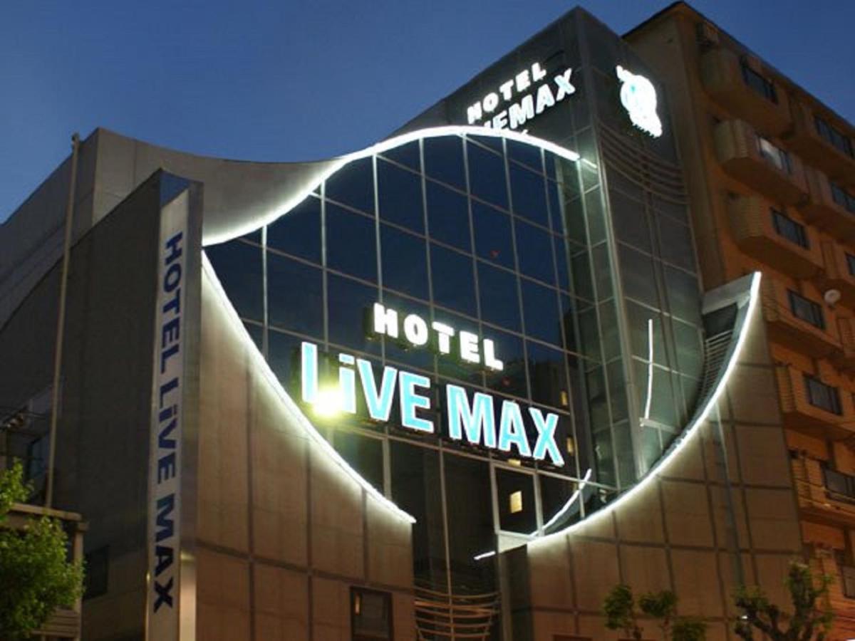 Hotel Livemax Budget Esaka Suita Zewnętrze zdjęcie